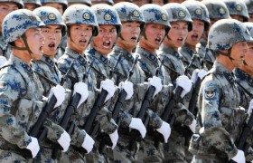 中国有多强大，不服的美国军人走遍全中国，回国后彻底服气